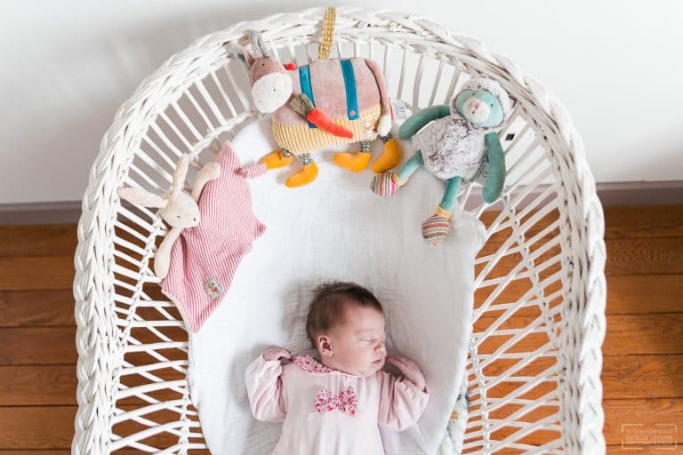 Photos de naissance photographe bébé à domicile Eaubonne