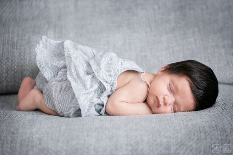 Photos de naissance a domicile photographe bébé a boulogne